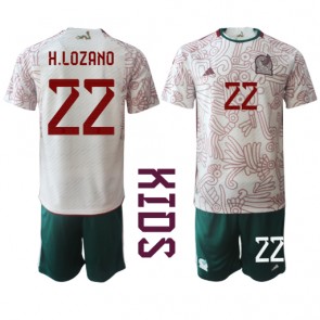 Mexiko Hirving Lozano #22 kläder Barn VM 2022 Bortatröja Kortärmad (+ korta byxor)